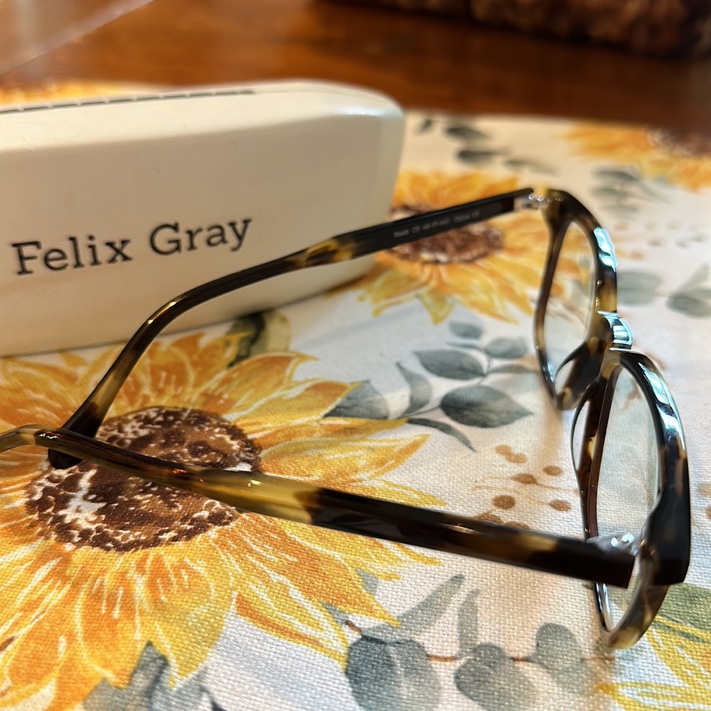 Tortoise Blue Light Computer Glasses - image 2